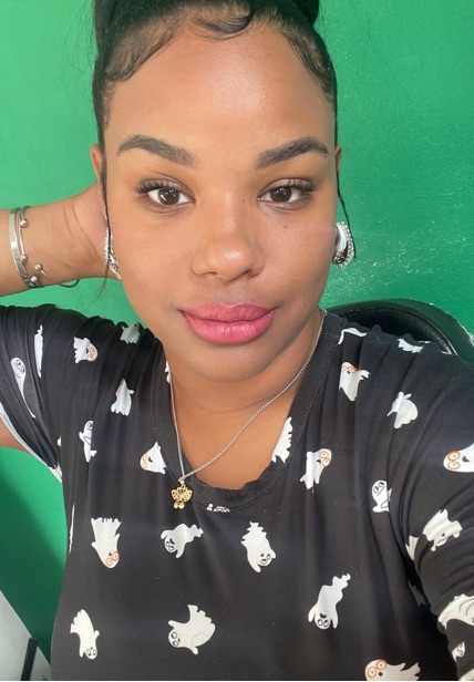 Claudia from Dominican Republic, ready for a 1v1 video chat on Chamet